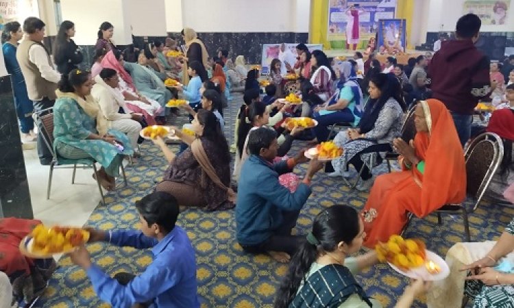 NEWS: नीमच में यहां मनाया मातृ-पितृ पूजन दिवस, सेवा संकल्प के साथ सौभाग्यशाली होने का लिया आशीर्वाद, पढ़े खबर