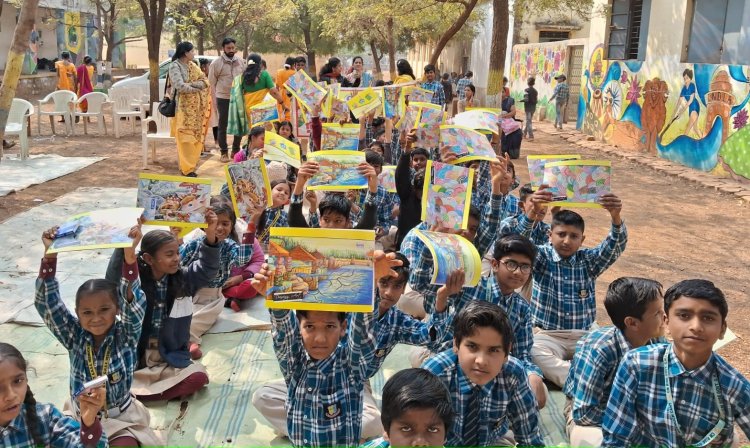 NEWS: सिंधु सेना महिला संगठन की सदस्याएं पहुंची नीमच के इस स्कूल में, विद्यार्थियों को वितरित की आवश्यक सामग्री, कुछ यूं मनाया बसंत उत्सव, पढ़े खबर