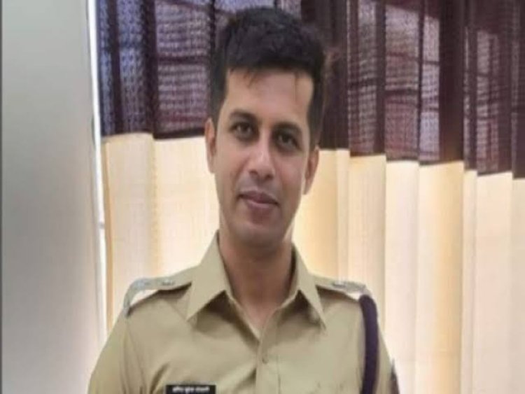 BIG BREAKING: एमपी में एक दर्जन IPS अधिकारियों के ट्रांसफर, नीमच जिला एसपी अमित तोलानी का नाम भी तबादला, अब यहां देंगे अपनी सेवाएं, कौन होंगे नए पुलिस कप्तान, पढ़े खबर और देखें लिस्ट