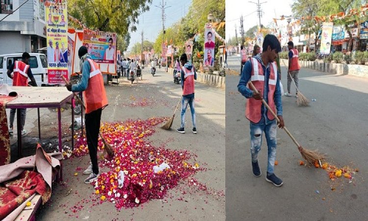 WOW ! CM डॉक्टर मोहन यादव का नीमच आगमन, काफिला आगे बढ़ता रहा, पीछे होती रहीं सफाई, नगर पालिका के इस अमले ने की जीतोड़ मेहनत, देखने वाले भी बोले- गुड जाॅब, पढ़े खबर