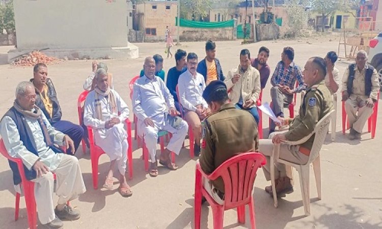 NEWS: आगामी त्यौहारों को लेकर पुलिस अलर्ट, चीताखेड़ा पुलिस चौकी पर बैठक संपन्न, अधिकारियों और आमजन के बीच चर्चा, दिए आवश्यक निर्देश, पढ़े आजाद मंसूरी की खबर