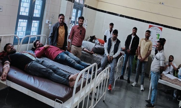 NEWS: सिंगोली में टीम जीवनदाता का 32 वां रक्तदान शिविर संपन्न, युवाओं ने बढ़-चढ़कर लिया हिस्सा, तो महिलाओं ने भी मिसाल की पेश, पढ़े खबर