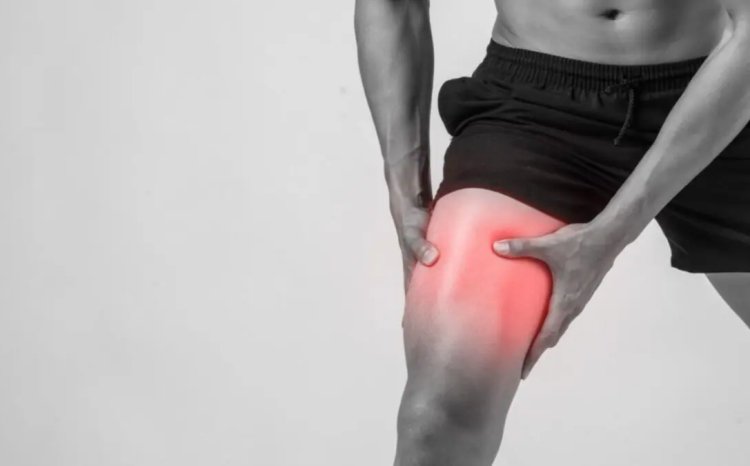 HEALTH TIPS : जोड़ों के दर्द ने कर दिया परेशान, उठना-बैठना भी मुश्किल, तो तैयार करें ये चमत्कारी तेल, घर बैठे मिलेगी राहत, क्लिक करें और देखें...!