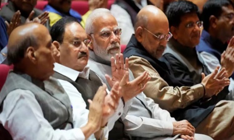 LOK SABHA ELECTION 2024 : BJP ने अपनी पहली सूची की जारी, 195 नामों पर लगी मुहर, PM मोदी यहां से लड़ेंगे चुनाव, MP में कौन-कहां से मैदान में, पढ़े खबर