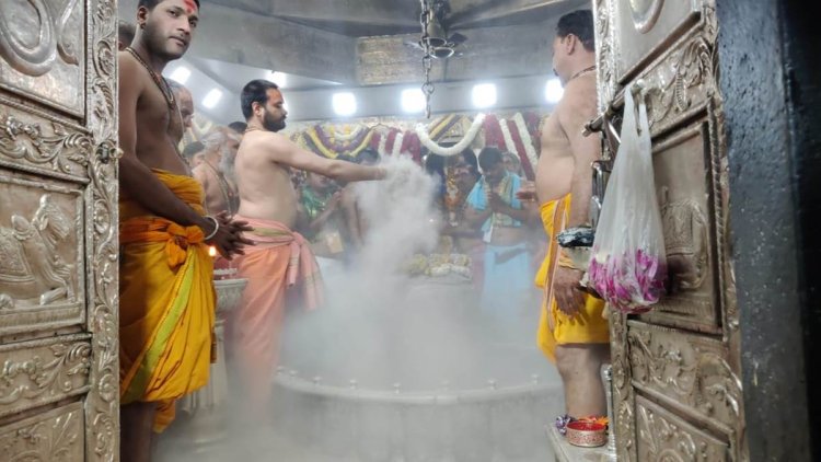 BIG NEWS :उज्जैन में शिव नवरात्रि की धूम,इस खास अवसर पर खुले रहेंगे पट,तो दोपहर में भी भक्तो को मिलगा भस्म आरती का लाभ,पढ़े ये खबर
