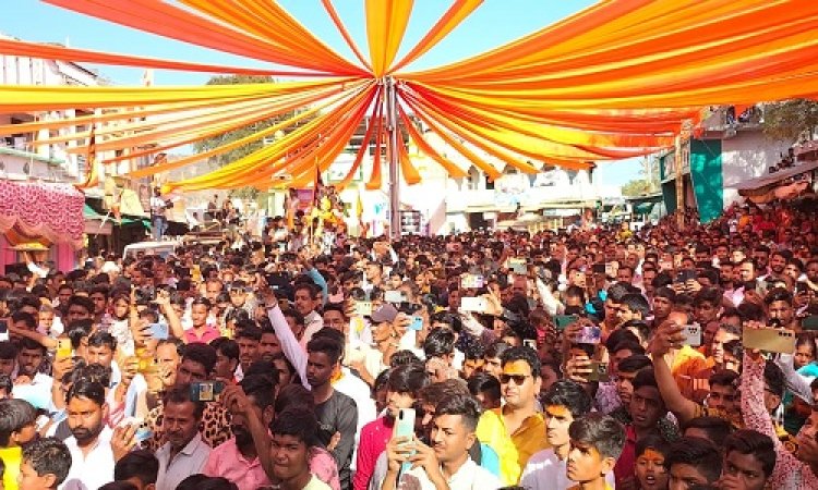 NEWS: महाशिवरात्रि पर्व, रामपुरा नगर में निकली भव्य शाही सवारी, महादेव ने भक्तों को दिए दर्शन, जगह-जगह हुआ भव्य स्वागत, पढ़े रुपेश सारू की खबर