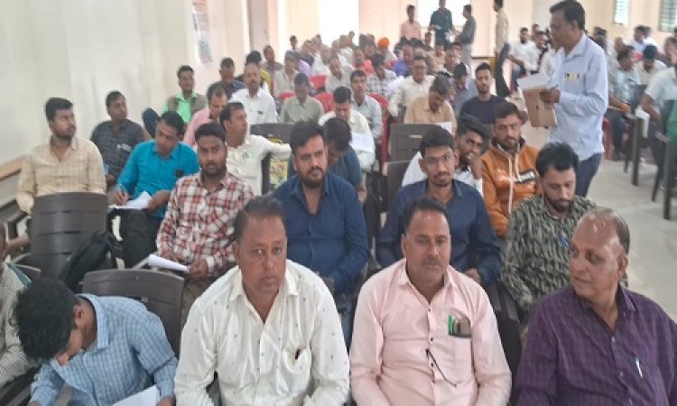 NEWS: ग्रीष्मकालीन पेयजल परिरक्षण, जनपद कार्यालय में मनासा SDM ने ली बैठक, सरपंच-सचिव सहित ये रहें मौजूद, पढ़े मनीष जोलान्या की खबर