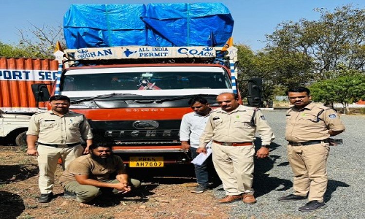 BIG NEWS: महू-नीमच हाईवे पर ढाबे से डोडाचूरा भरा, फिर ट्रक लेकर निकला तस्कर, बीच रास्ते में जीरन पुलिस ने घेरा, अवैध नशे सहित चालक गिरफ्तार, अब मंदसौर जिले के अंबालाल और शाहरूख की तलाश, पढ़े खबर