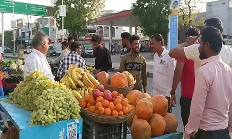 NEWS: स्वच्छ भारत मिशन 2.0, मनासा नगर में निकली स्वच्छता टीम, चलाया सिंगल युज प्लास्टिक एवं कचरा मुक्त अभियान, कहीं कार्यवाही, तो कहीं दी समझाइश, पढ़े खबर