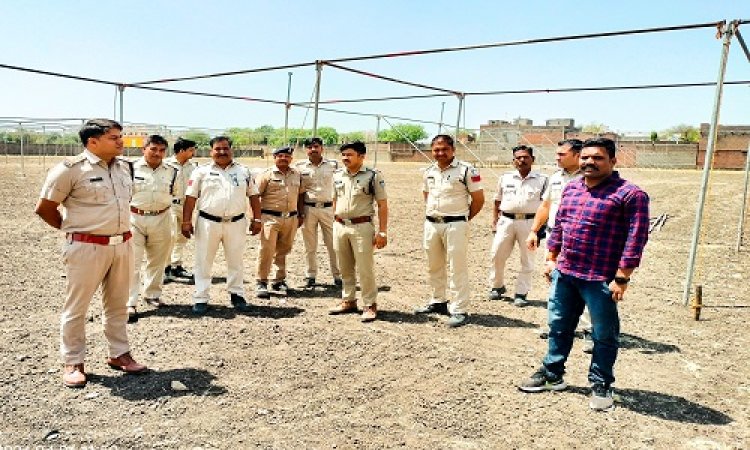 NEWS: नारायणगढ़ में रंग तेरस की धूम, रंगारंग गैर और बाबा श्याम की भव्य भजन संध्या का आयोजन, महाप्रसादी का भी वितरण, पढ़े खबर