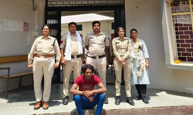 BIG NEWS : नाबालिग को शादी का झांसा, बहला-फुसलाकर ले गया साथ, और किया खोटा काम, जब परिजन पहुंचे मनासा थाने, तो हरकत में आई पुलिस, अब मिल गई आशा, आरोपी अरुण भी गिरफ्तार, आठ दिनों में खुलासा, पढ़े खबर