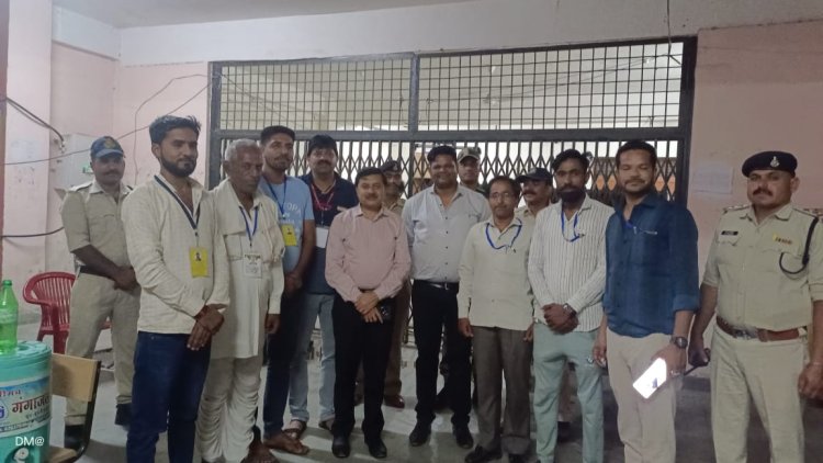 NEWS : जिला कलेक्टर दिनेश जैन पहुंचे मतगणना केंद्र, स्ट्रांग रूम की सुरक्षा का किया निरीक्षण, निगरानी व्यवस्थाओं का लिया जायजा, पढ़े खबर