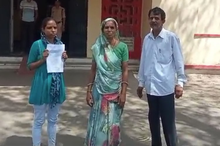 NEWS : गाली-गलौच कर की मारपीट, फिर ये धमकी भी, आज चीताखेड़ा का पीड़ित परिवार पहुंचा एसपी कार्यालय, ज्ञापन सौंप कार्यवाही की मांग, पढ़े खबर