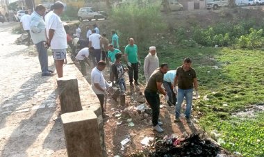 NEWS : जल गंगा संवर्द्धन अभियान, नगर पालिका ने नीमच की इस पुलिया पर चलाया सफाई अभियान, डिप्‍टी कलेक्‍टर के साथ अनेक संस्‍था सदस्‍यों ने किया श्रमदान, पढ़े खबर