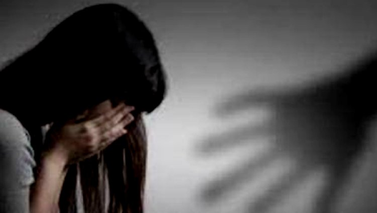 BIG NEWS : कार में बैठाकर ले गया यहां, फिर युवती के साथ किया दुष्कर्म, परिजन पहुंचे थाने, मनासा के विनोद के खिलाफ FIR...! पुलिस जुटी आरोपी की तलाश में, पढ़े खबर
