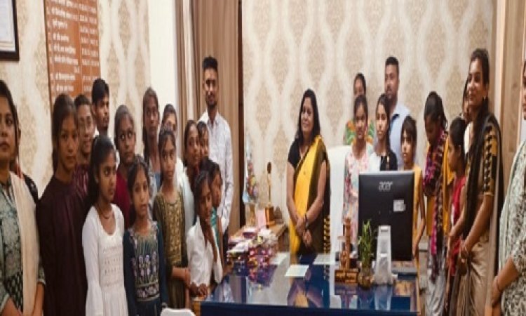 NEWS : जन शौर्य सोशल वेलफेयर की पहल, इन बालिकाओं को कराया कलेक्टर कार्यालय का विजिट, ADM से भी मुलाकात, यहां किसने क्या कहां, पढ़े खबर