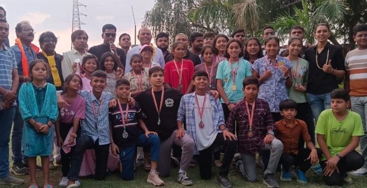 BIG NEWS : इंदौर और ग्वालियर में प्रतियोगिता संपन्न, खिलाड़ियों ने दिखाया दम-खम, ये 85 मैडल नीमच जिले के नाम, भाजपा नेता और सभापति ने किया तैराकी टीम का सम्मान, पढ़े खबर