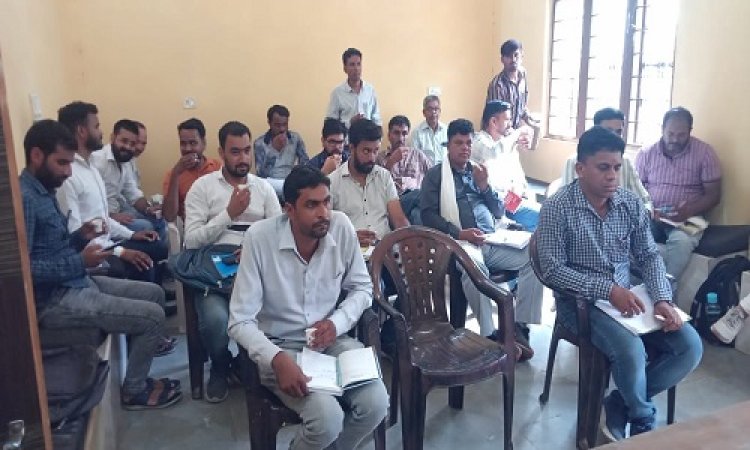NEWS : अनुविभागीय अधिकारी ने ली पटवारियों की बैठक, समय सीमा में कार्य करने के निर्देश, पढ़े आजाद नीलगर की खबर