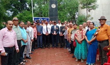 NEWS : कारगिल विजय दिवस, पहले शहीदों को नमन, फिर कृति ने किया पूर्व सैनिकों का सम्‍मान, नीमच में यहां हुआ देशभक्ति पूर्ण आयोजन, पढ़े खबर