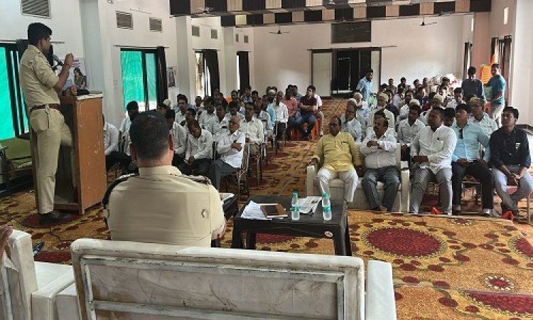 NEWS : भारत में नए कानून लागू...! मंदसौर जिले के थानों में जन जागरूकता कार्यक्रम संपन्न, आमजन को दी जानकारी, किया प्रचार प्रसार, पढ़े खबर