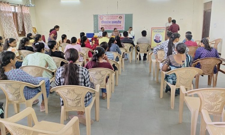 NEWS : पंडित अटल बिहारी शासकीय महाविद्यालय में दीक्षारंभ समारोह का समापन, नव प्रवेशित विद्यार्थियों को दी अहम जानकारियां, इस तरह हुई कार्यक्रम की शुरुवात, पढ़े नरेंद्र राठौर की खबर