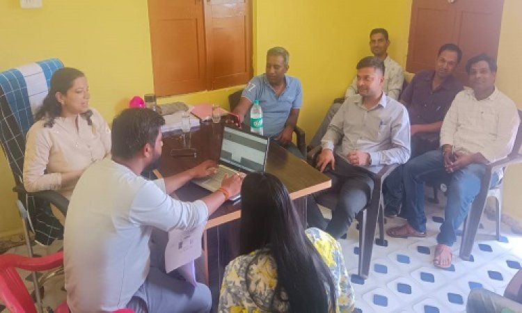 NEWS : राजस्व अभियान 2.0, संयुक्त कलेक्टर सहित प्रशासनिक अधिकारी पहुंचे ग्राम चीताखेड़ा, किसान एवं ग्रामीणों को दी अहम जानकारियां, पढ़े आजाद मंसूरी की खबर