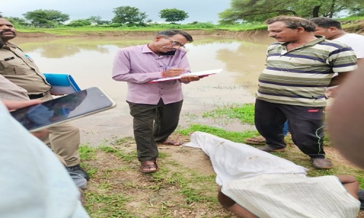 BIG NEWS : स्कूल की नई ड्रेस पहनकर निकला बालक, और सफेद चादर में लिपटकर लौटा घर, तालाब में तैरती मिली लाश, घटना मनासा थाना क्षेत्र की, पढ़े मनीष जोलान्या की खबर