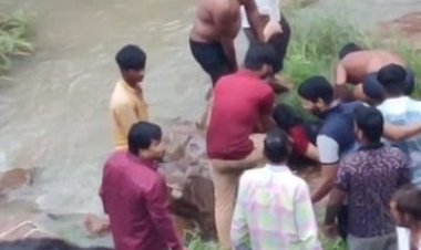 BIG NEWS : सुखानंद धाम में हादसा, कुंड में नहाने गया नीमच का जगदीश, और हो गई अकाल मौत, MP-राजस्थान पुलिस की टीम पहुंची मौके पर, फिर शव निकाला बाहर, क्या तीन साल पहले भी हुई थी ऐसी घटना...! पढ़े खबर 