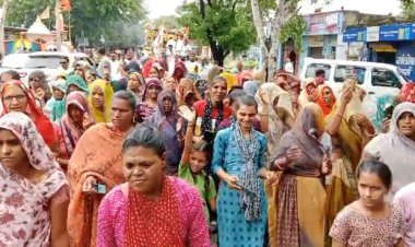 NEWS : नाग पंचमी, भाटखेड़ी गांव में भगवान श्री शेषाअवतार की शाही सवारी निकली, बड़ी संख्या में पहुंचे भक्त, दर्शन कर लिया आशीर्वाद, पढ़े मनीष जोलान्या की खबर