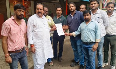 BIG NEWS : विधायक परिहार से मिले नीमच के व्यापारी, खाद्य अधिकारी और पुलिस द्वारा अवैधानिक कार्यवाही करने की शिकायत, अजवाइन मंडी शुरू करने को लेकर कहीं ये बड़ी बात, पढ़े महेंद्र अहीर की खबर