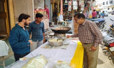 BIG NEWS : खाद्य विभाग की टीम पहुंची नीमच की इन दुकानों पर, पदार्थों के लिए नमूने, जांच के बाद रिपोर्ट का इंतजार, फिर होगी बड़ी कार्यवाही, पढ़े खबर