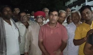 NEWS : सोयाबीन की फसल के दाम बढ़ाने की मांग, सरकार के खिलाफ जताया आक्रोश, नीमच जिले के इस गांव में की नारेबाजी, क्या आंदोलन की चेतावनी भी दी, पढ़े मनीष जोलान्या की खबर