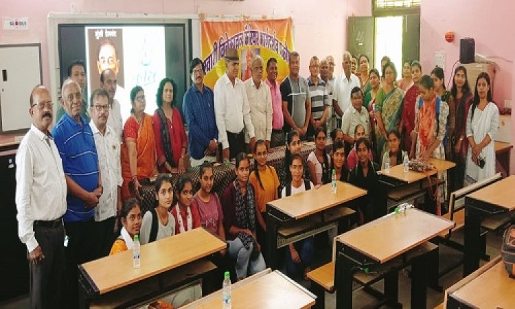 NEWS : मुंशी प्रेमचंद जयंती, जाजू कन्या कॉलेज में विशेष व्याख्यान का आयोजन संपन्न, इन्होंने प्रस्तुत किएं अपने विचार, पढ़े खबर