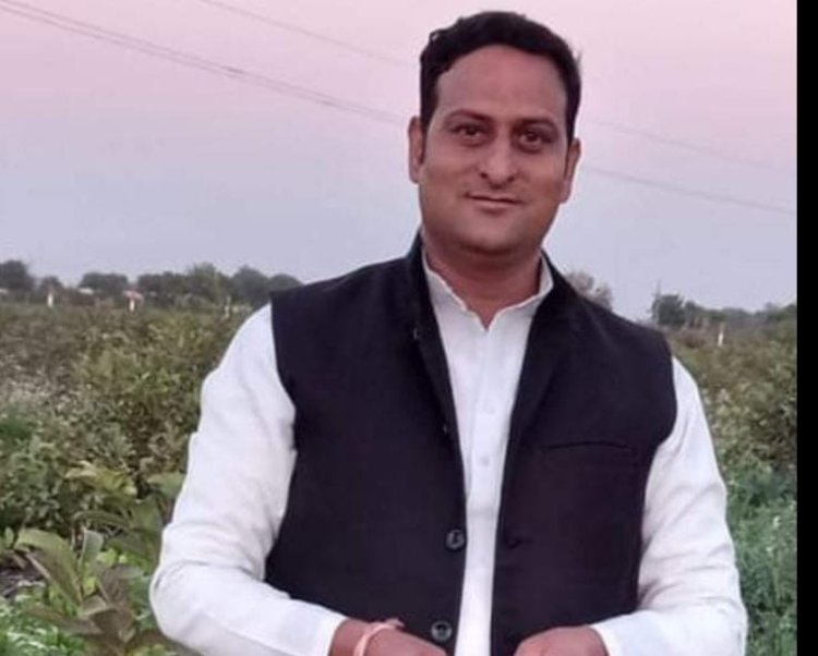 NEWS: नीमच की यातायात पुलिस कर रही भ्रष्टाचार , रोजाना लाखो का खेल, ब्लॉक कांग्रेस कमेटी नीमच के अध्यक्ष राकेश अहीर ने लगाए गंभीर आरोप, पढ़े खबर