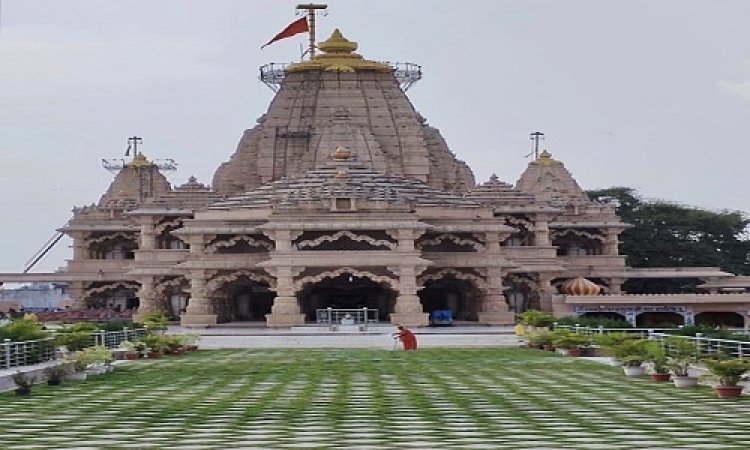 NEWS : हरियाली अमावस्या, सांवलिया सेठ पहुंचेंगे हजारों श्रद्धालु, मंदिर समिति ने दर्शनार्थियों से की अपील, पढ़े खबर