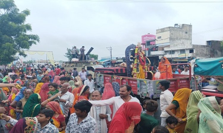NEWS : नाग पंचमी, नयागांव में निकली भव्य शोभायात्रा, धूमधाम से मनाया उत्सव, खाखल देव महाराज के चल समारोह का नगर में हुआ भव्य स्वागत, पढ़े खबर
