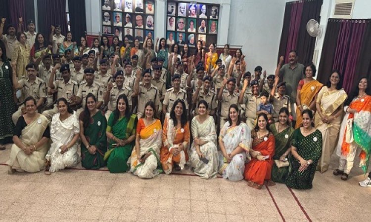 NEWS : CRPF में जैन इंटरनेशनल ट्रेड ऑर्गनाइजेशन का विशेष कार्यक्रम, अधिकारियों व जवानों को बांधी राखी, दीर्घायु व खुशहाली की कामना भी, पढ़े खबर
