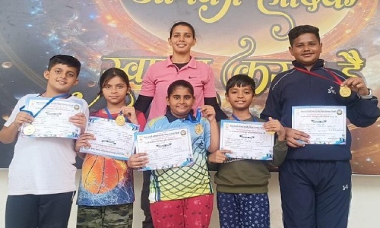 NEWS : विद्या भारती तैराकी प्रतियोगिता में नीमच का शानदार प्रदर्शन, 5 तैराको ने 15 गोल्ड मैडल जीत रचा इतिहास, पढ़े खबर