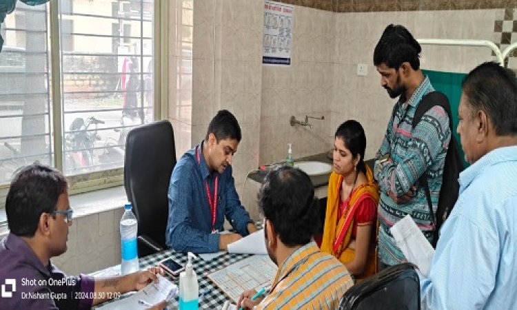 NEWS : नीमच जिला अस्पताल में मरीजों पर प्रभाव और विषय पर कार्यशाला संपन्न, डीन डॉ. अरविन्द घनघोरिया बोले- मरीजों का खुशी-खुशी करें इलाज, फिर आपका सरकारी अस्पताल नीमच ही नहीं...! पढ़े खबर
