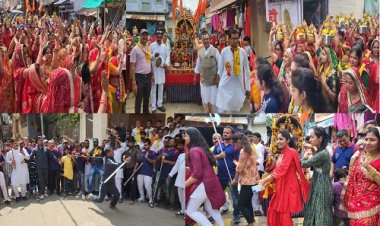 BIG NEWS : डोल ग्यारस पर्व : रामपुरा में जीनगर समाज ने धूमधाम से निकाली शोभायात्रा, श्रवण महादेव व्यायाम शाला मंदसौर के युवाओं ने किया हैरतअंगेज करतबों का प्रदर्शन, पढ़े खबर