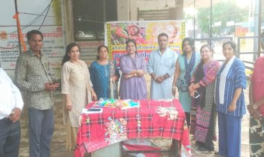 NEWS - अंतर्राष्ट्रीय बेटी दिवस के अवसर पर आराध्या ने किया 11 माताओं का सम्मान साथ दिया ये सन्देश, पढ़े खबर