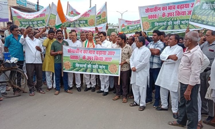 NEWS : कुकड़ेश्वर में सैकड़ों कार्यकर्ता उतरे सड़कों पर, रैली निकाल तहसीलदार को सौंपा ज्ञापन, की ये बड़ी मांग, पढ़े मनीष जोलान्या की खबर