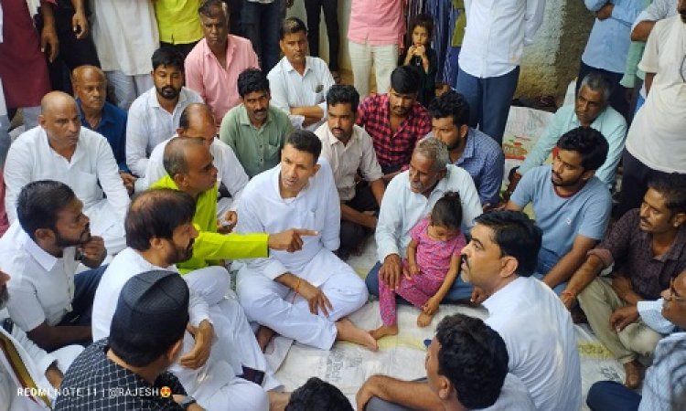 NEWS : कांग्रेस अध्यक्ष जीतू पटवारी पहुंचे परिजनों से मिलने, बोले- यह दुर्घटना नहीं हत्या है, MP सरकार को घेरा, मामला शिवना नदी में हुए हादसे का, पढ़े नरेंद्र राठौर की खबर