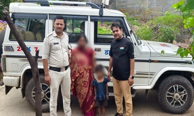 NEWS : तालाब किनारे बैठी मिली बालिका, जब डायल- 100 को मिली सुचना, तो उठाया ये बड़ा कदम, फिर मिलाया परिजनों से, पढ़े खबर