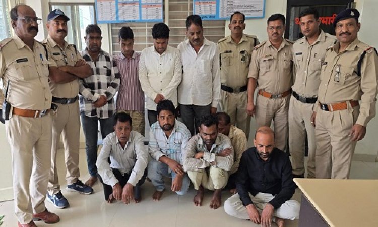 BIG NEWS : सिटी पुलिस की फार्म हाउस में दबिश, नीमच-मंदसौर जिले के 9 लोग गिरफ्तार, हरीश पायलेट और आजम खान सहित इसकी तलाश, मौके से हजारों रूपए जप्त, अवैध जुएं का खाकी ने किया भंडाफोड़, पढ़े खबर