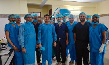 BIG NEWS : नीमच मेडिकल कॉलेज में सफल लेजर सर्जरीयां,मिलेगा मरीजों को अब सीधा लाभ,डीन डॉ घनघोरिया ने नेतृत्व में कार्यशाला भी आयोजित,30 डिलीगेट्स ने ऑपरेशन की सीखी बारीकीया,पढ़े ये खबर