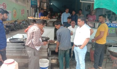 BIG NEWS : मनासा में सरकारी अमला मैदान में,त्यौहारों के पहले की जाँच पड़ताल,जहा मिली अनियमितताएं,वहां हुई ये बड़ी कार्यवाही,तो इनको मिली दिदायते भी,पढ़े ये खबर