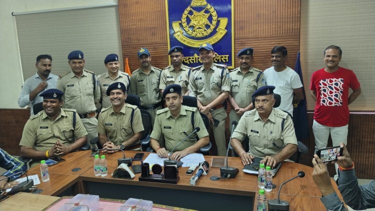 BIG NEWS - पुरानी रंजिश फिर दोस्तों के साथ बनाया प्लान,दैशी पिस्टल से की फायरिंग, 36 घंटे में नईआबादी पुलिस ने किया घटना का पर्दाफाश,शिवराज सहित एक गिरफ्तार तो चार आरोपी फरार, पढ़े नरेंद्र राठौर की खबर