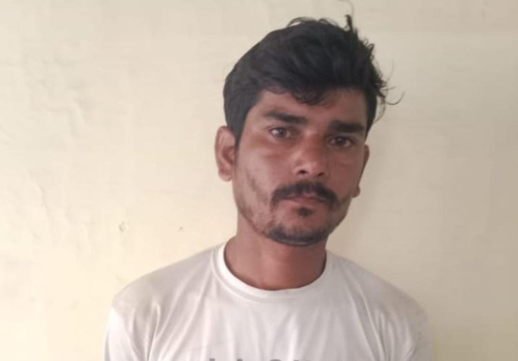 BIG NEWS : सिंगोली में चलता सट्टा अंक लिखने का खेल,पुलिस ने आज कालू को यु धरदबोचा,पर अब भी बाकि है ये लोग! जल्द हो सकता है एक्शन,पढ़े ये खबर