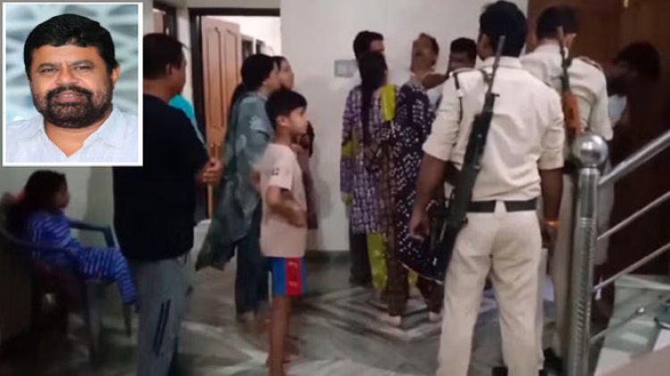 BIG NEWS : पूर्व पार्षद को घर में घुसकर मारी गोलियां, उतार दिया मौत के घाट, पुलिस ने तत्काल लिया एक्शन, पत्नी-बेटों पर ही हत्या का आरोप, घटना उज्जैन की, पढ़े खबर